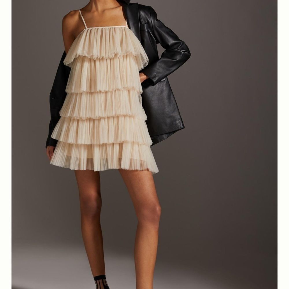 Maeve Strappy Tiered
Tulle Mini Dress Size Small